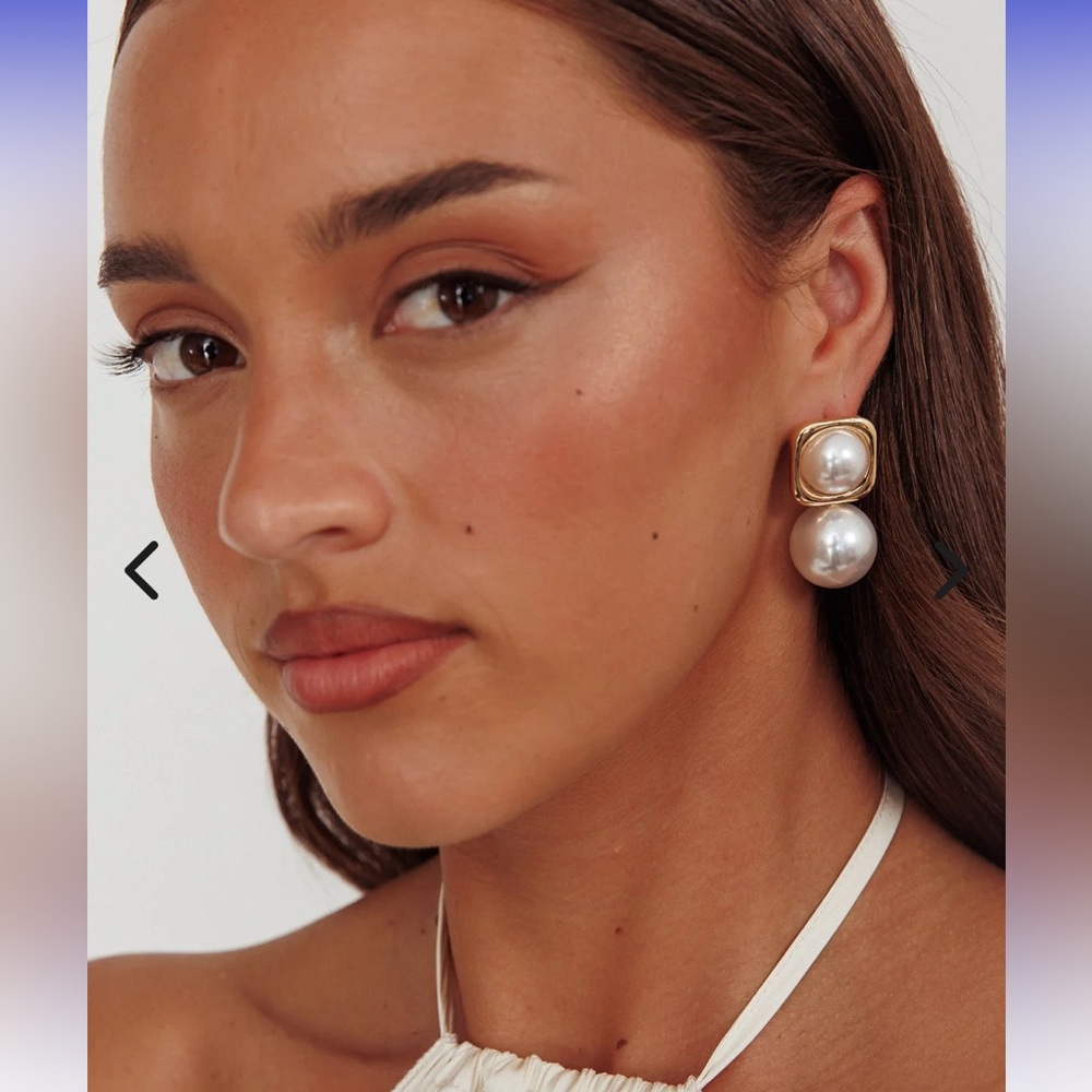 Clara Square Pearl Drop Earrings Gold Pearl